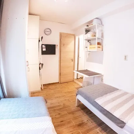 Charming Pinna Apartment Hvar Town
