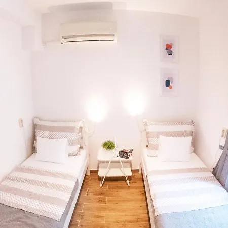 Charming Pinna Apartment *