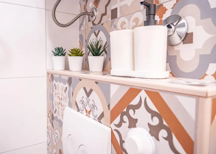 Charming Pinna * Hvar Town