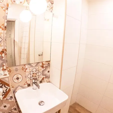 Charming Pinna * Hvar Town